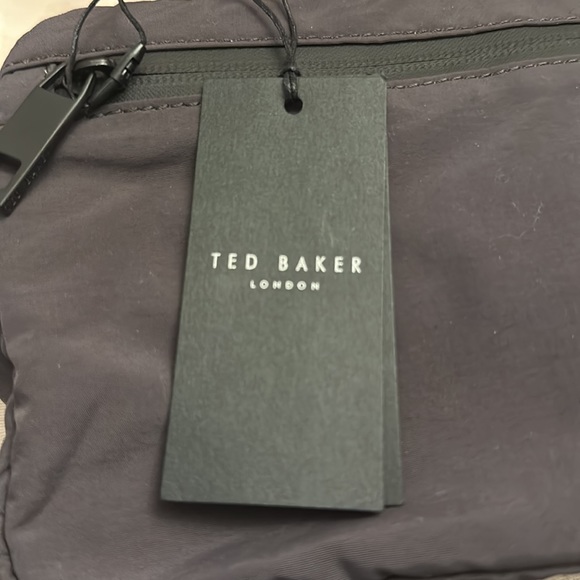 Ted baker foldaway holdall bag - Picture 4 of 6